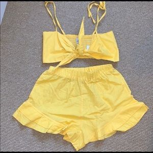 Princess polly yellow set